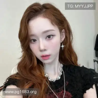 孔铃媚
